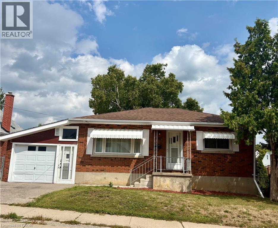 Primary Photo - 17 Huff Ave