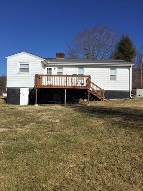 Building Photo - 130 St Wilhoit Dr
