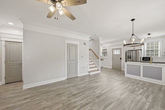 Foto del edificio - 413 Cecil St