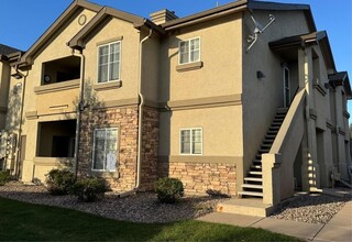 Building Photo - 7104 Ash Creek Heights