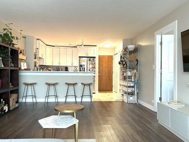 Foto del edificio - 5601 N Sheridan Rd