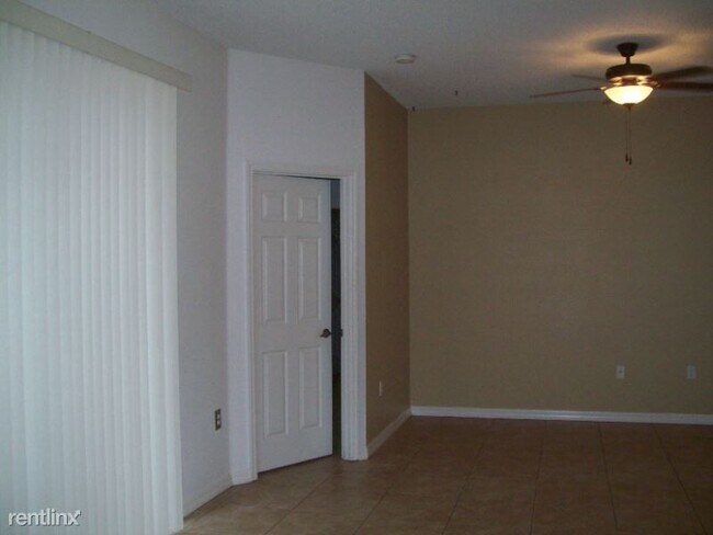 Building Photo - 3 br, 2 bath House - 420 Bluff Pass Dr