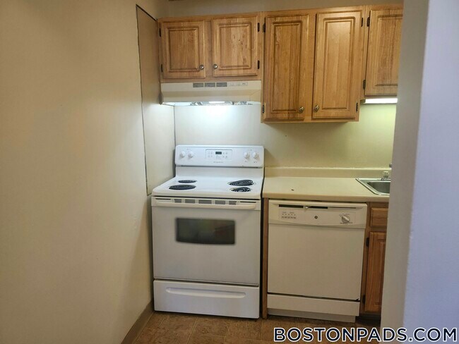 Foto del edificio - 122 Dustin St