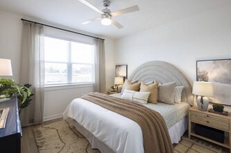 Building Photo - 10203 Karsten Rd