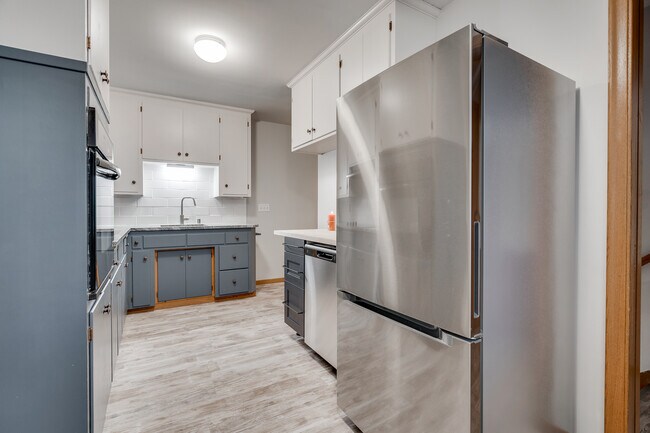 New appliances and coutner space added to kitchen - 5335 Nicollet Ave
