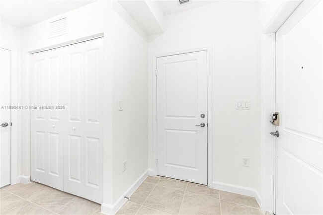 Foto del edificio - 2232 SE 30th St