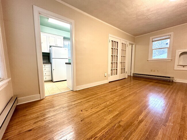 Foto del edificio - 421 S Coeur d'Alene St