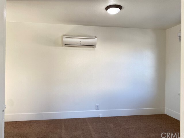 Foto del edificio - 123 S Harbor Blvd