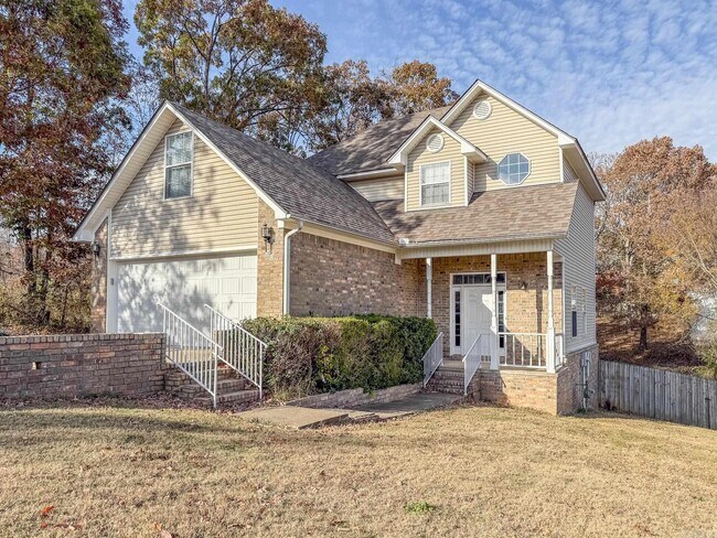 Foto del edificio - 20 Hillcrest Ln