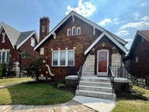 Building Photo - 5644 Milentz Ave