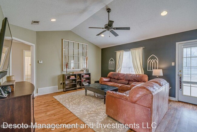 Building Photo - 3 br, 2 bath House - 6609 Branch S