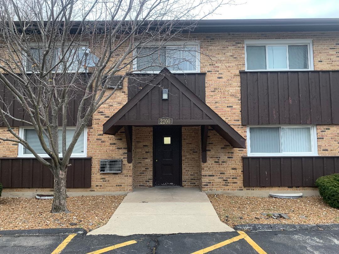 2200 Arbor Cir Unit 1, Downers Grove, IL 60515 Condo for Rent in