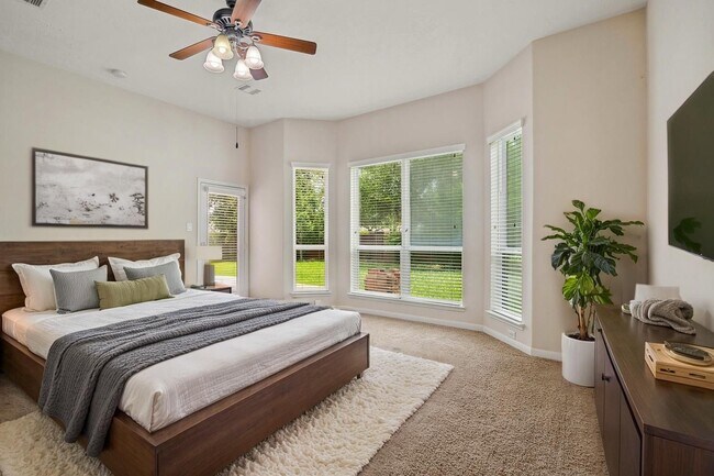 Foto del edificio - 2319 Genesta Path