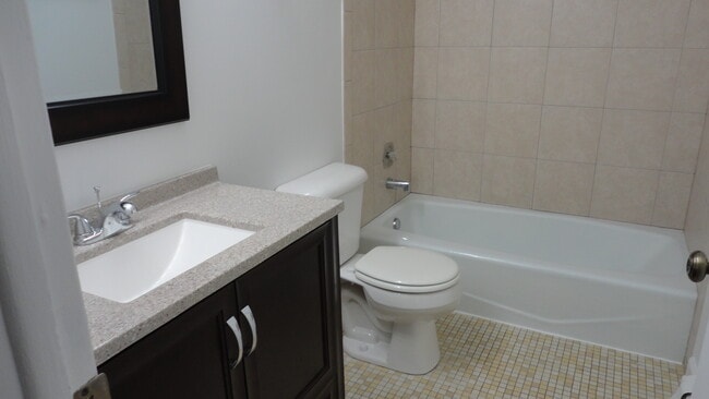 Bathroom - 1110 Chalet Dr