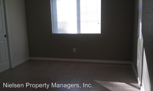 Building Photo - 1 br, 1 bath House - 630 44th Street #2