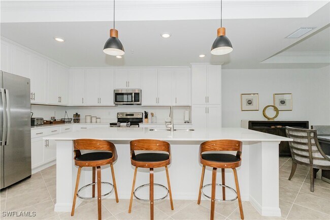 Building Photo - 6034 National Blvd