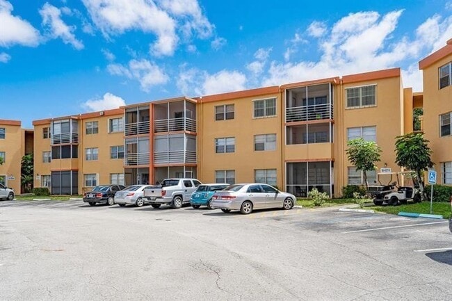 Photo - 4324 NW 9th Ave Apartment