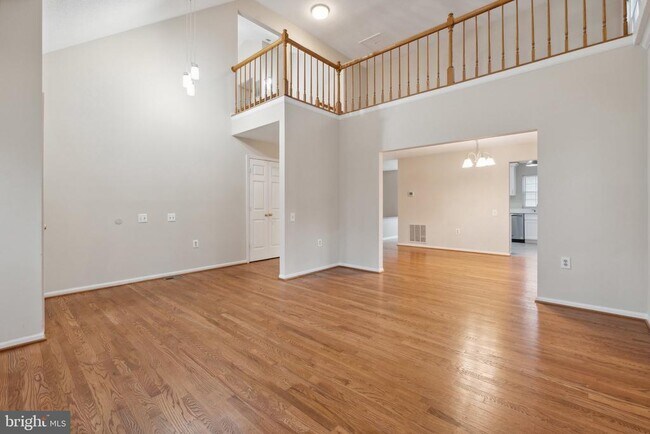 Foto del edificio - 479 Foxridge Dr SW