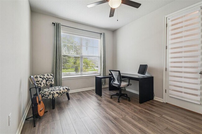 Foto del edificio - 11514 Cedar Valley Dr