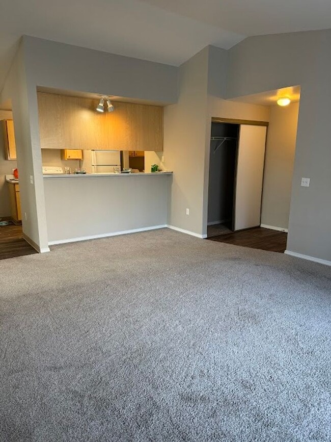 Building Photo - Life Just Got Better Come See For Yourself...