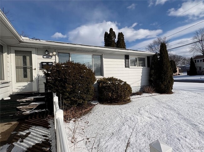 Foto del edificio - 519 Sunflower Dr