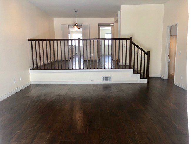 Living/Dining Room - 17195 Palisades Cir