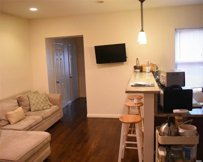 Foto del edificio - 111-55 Inwood St