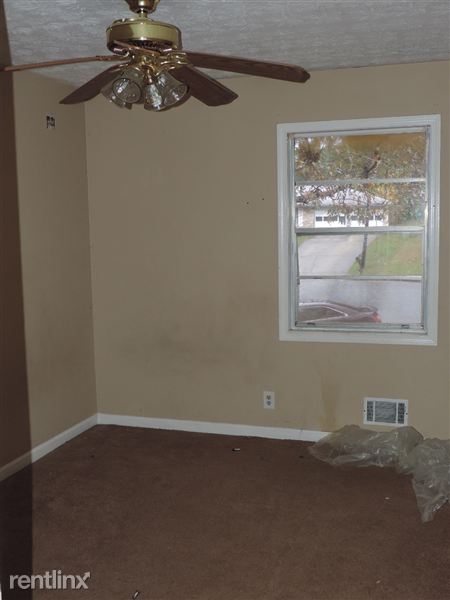 Building Photo - 4400 Rustic Wood Dr