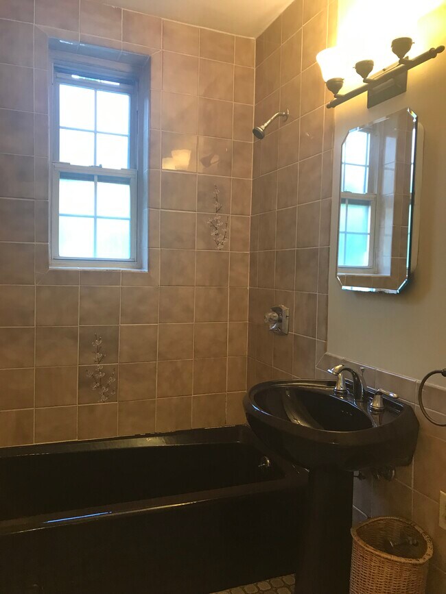 Foto del edificio - 780 Bronx River Rd