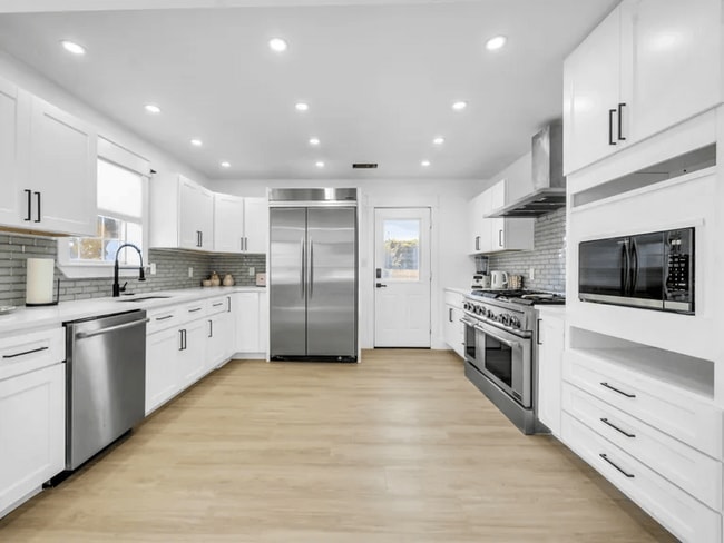 Building Photo - 1207 Quail Wood Dr