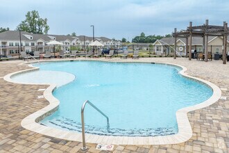 Building Photo - Beacon Place Northport LLC