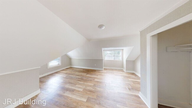 Building Photo - 1 br, 1 bath House - 1600B Chandler Street