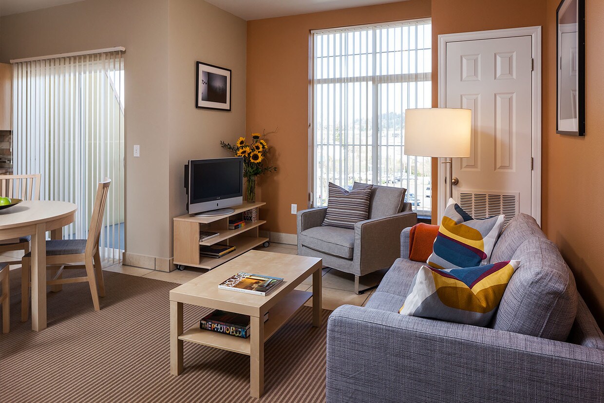 Foto principal - 6101 SE 93rd Ave