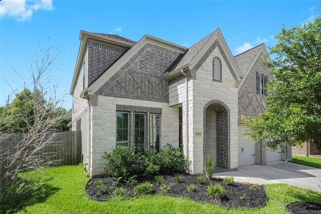 Building Photo - 13302 Lazy River Ln