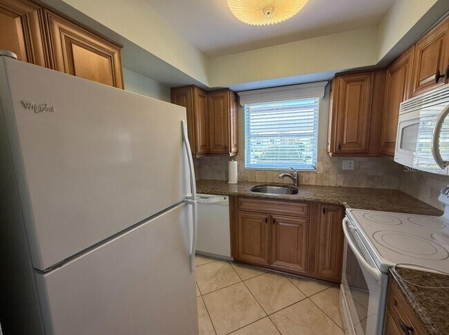 Foto del edificio - 2821 Swifton Dr