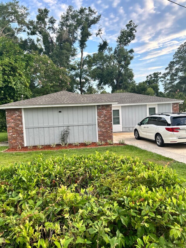 Foto principal - 2805 Villamore Ave