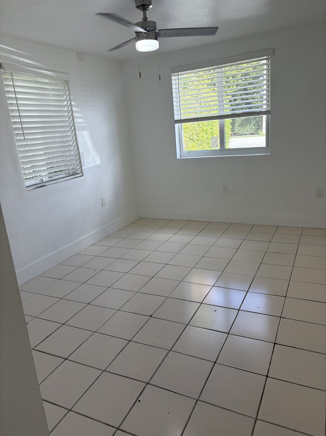 Foto del edificio - 10310 SW 34th St