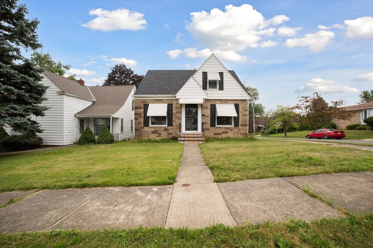 Primary Photo - 5145 E 114th St