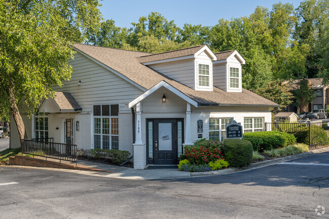 LEASING OFFICE - Park on Clairmont