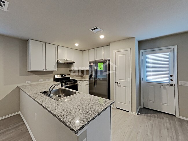 Building Photo - 7330 Rosada Way