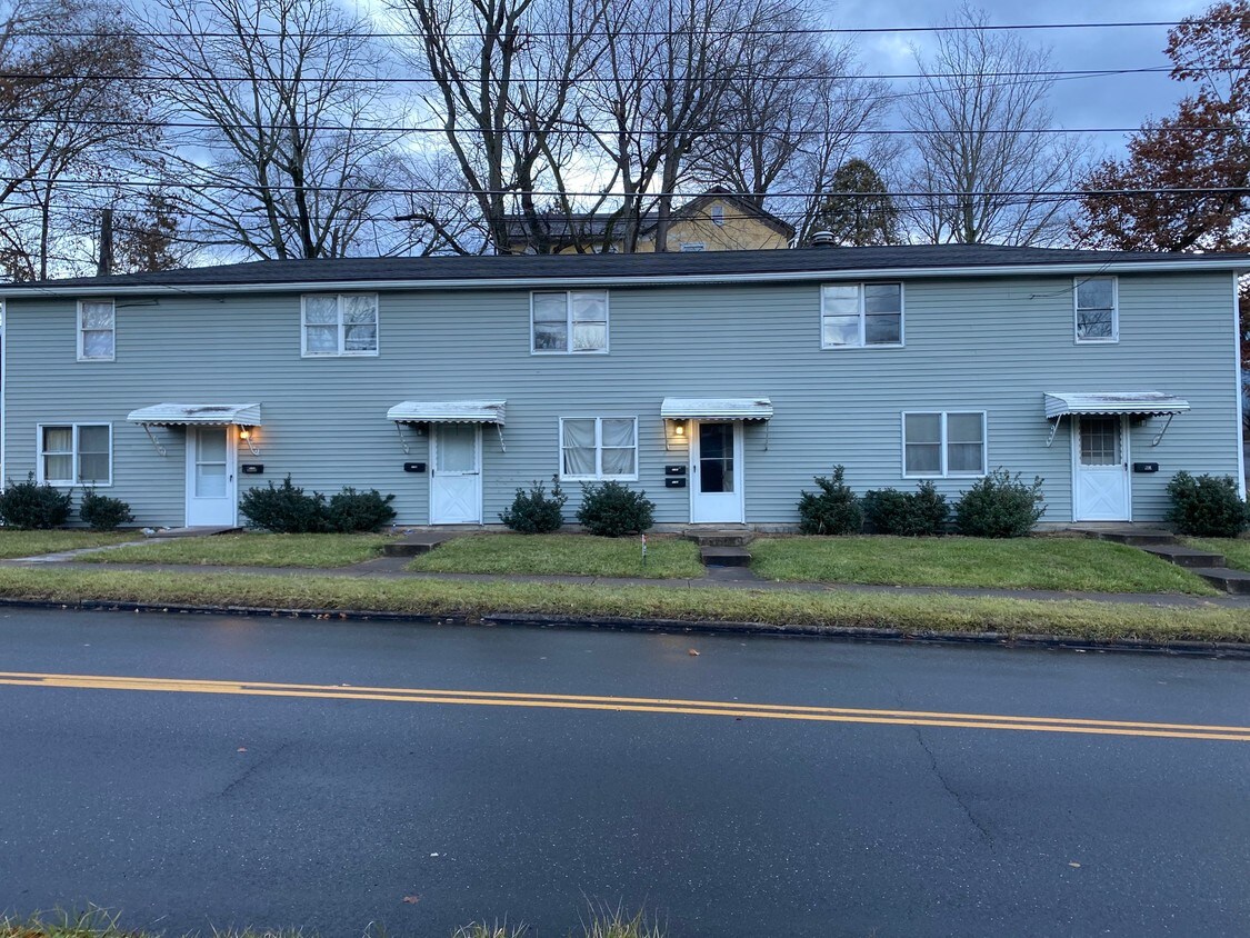 front of building - 318 N Beaver St