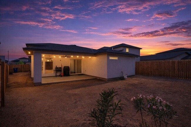 Foto del edificio - 9812 Caddo Lp