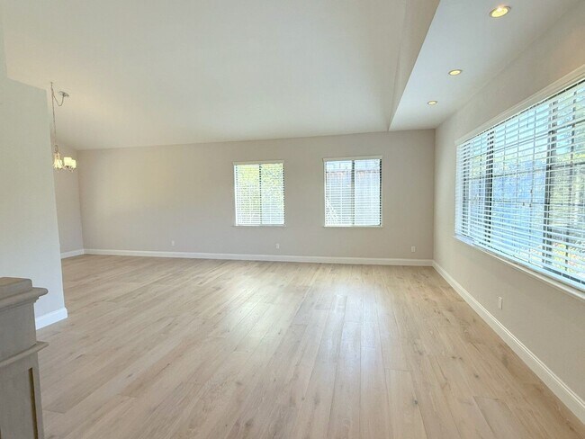 Foto del edificio - Spectacular Anderson Ranch Beauty Backing to Open Space !