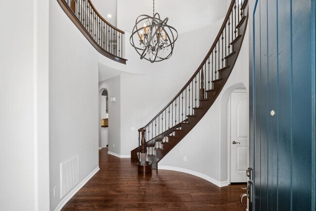 Foto del edificio - 2582 Tea Leaf Ln