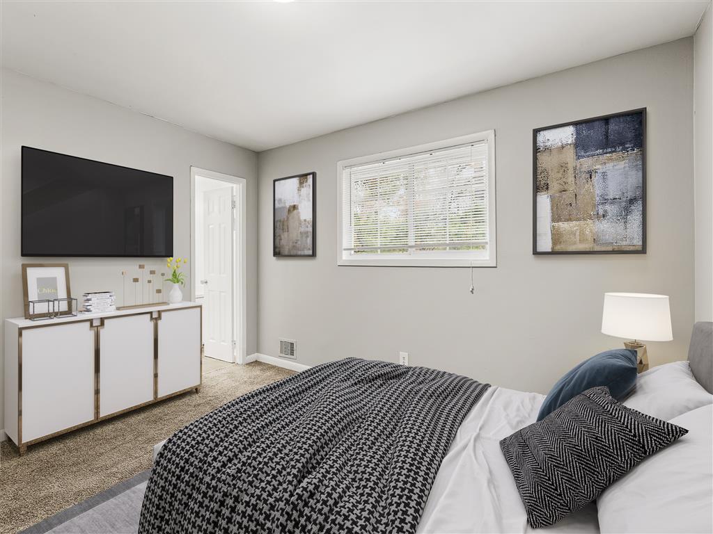 Foto principal - Pinewood Townhomes