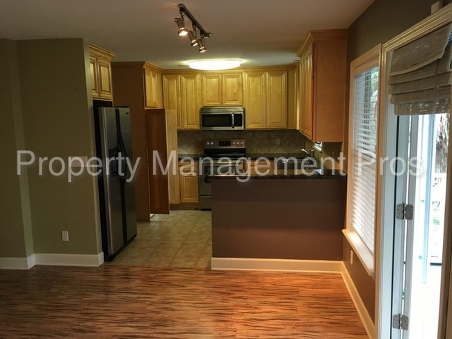 Foto del edificio - 3434 Blanding Blvd