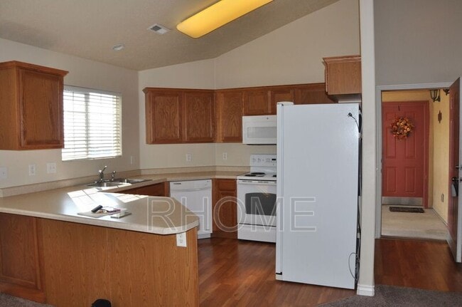 Foto del edificio - 1705 Westbury Way