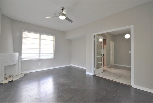 Building Photo - Helios Apartments Miami Beach