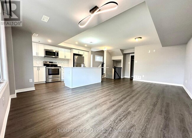 Photo du bâtiment - 635 Makwa Private