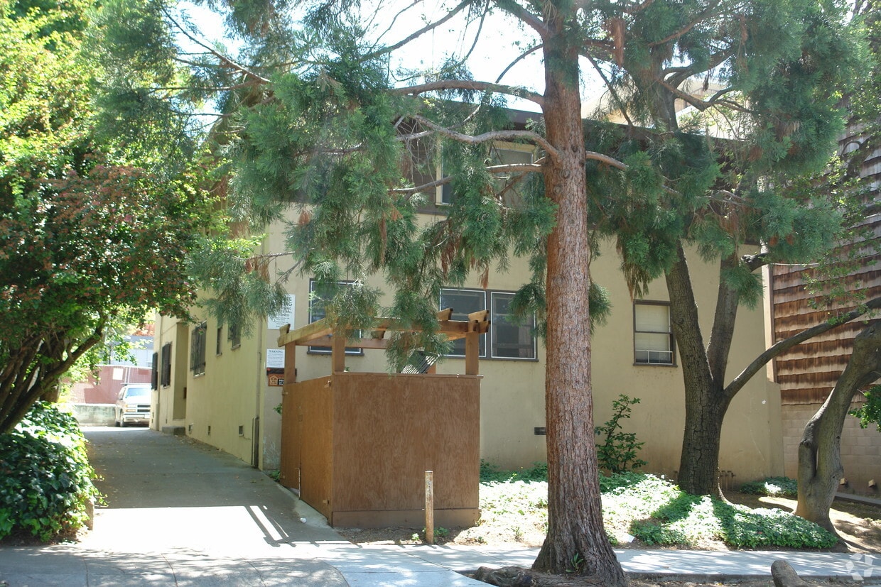 2437 Warring St, Berkeley, CA 94704 Apartments in Berkeley, CA